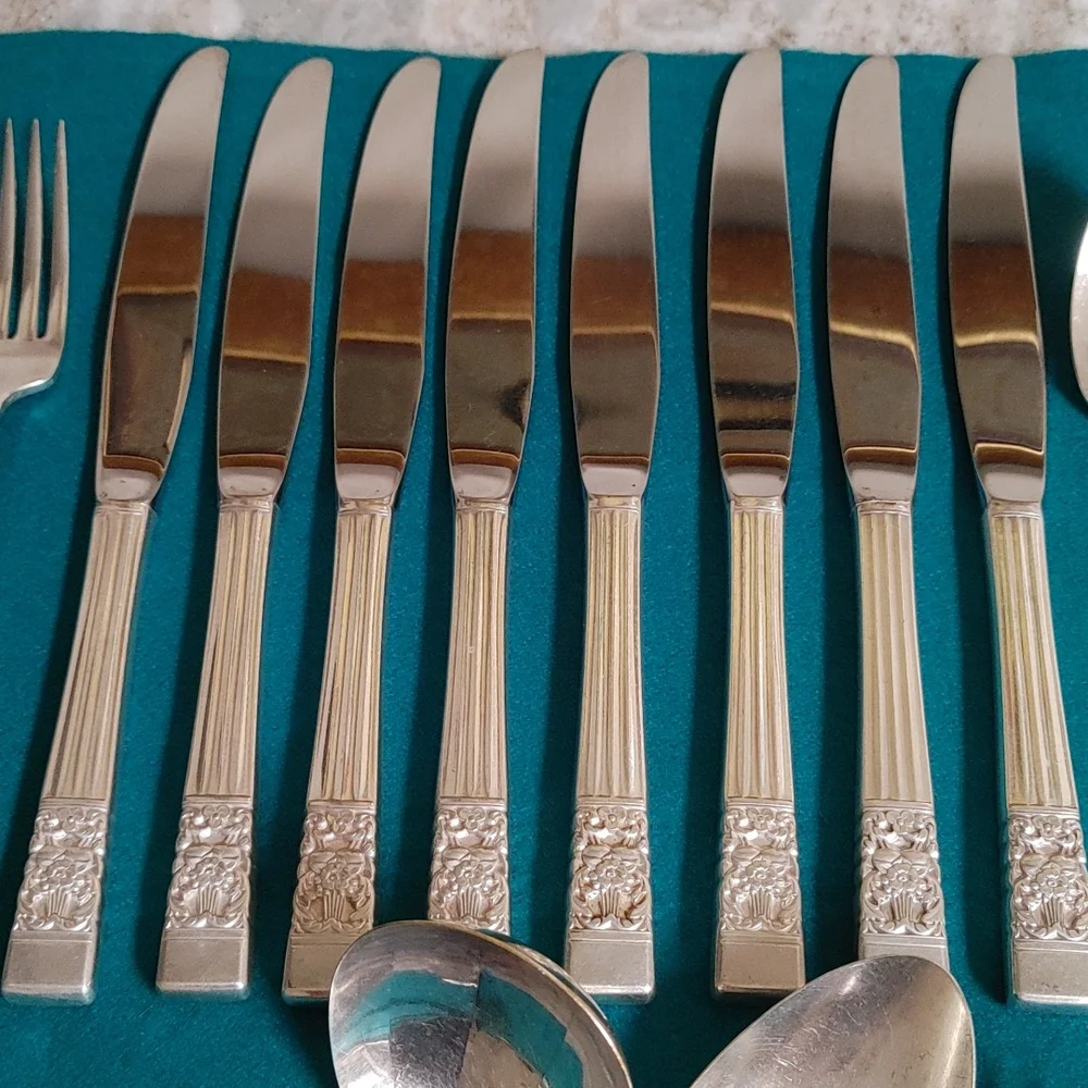 VTG 43 Pcs Coronation Silver Plate Flatware Set 1936 Community